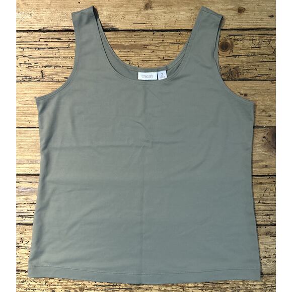 Chicos Women’s Green Soft Basic Tank Top Size 2 NWOT - Picture 1 of 5